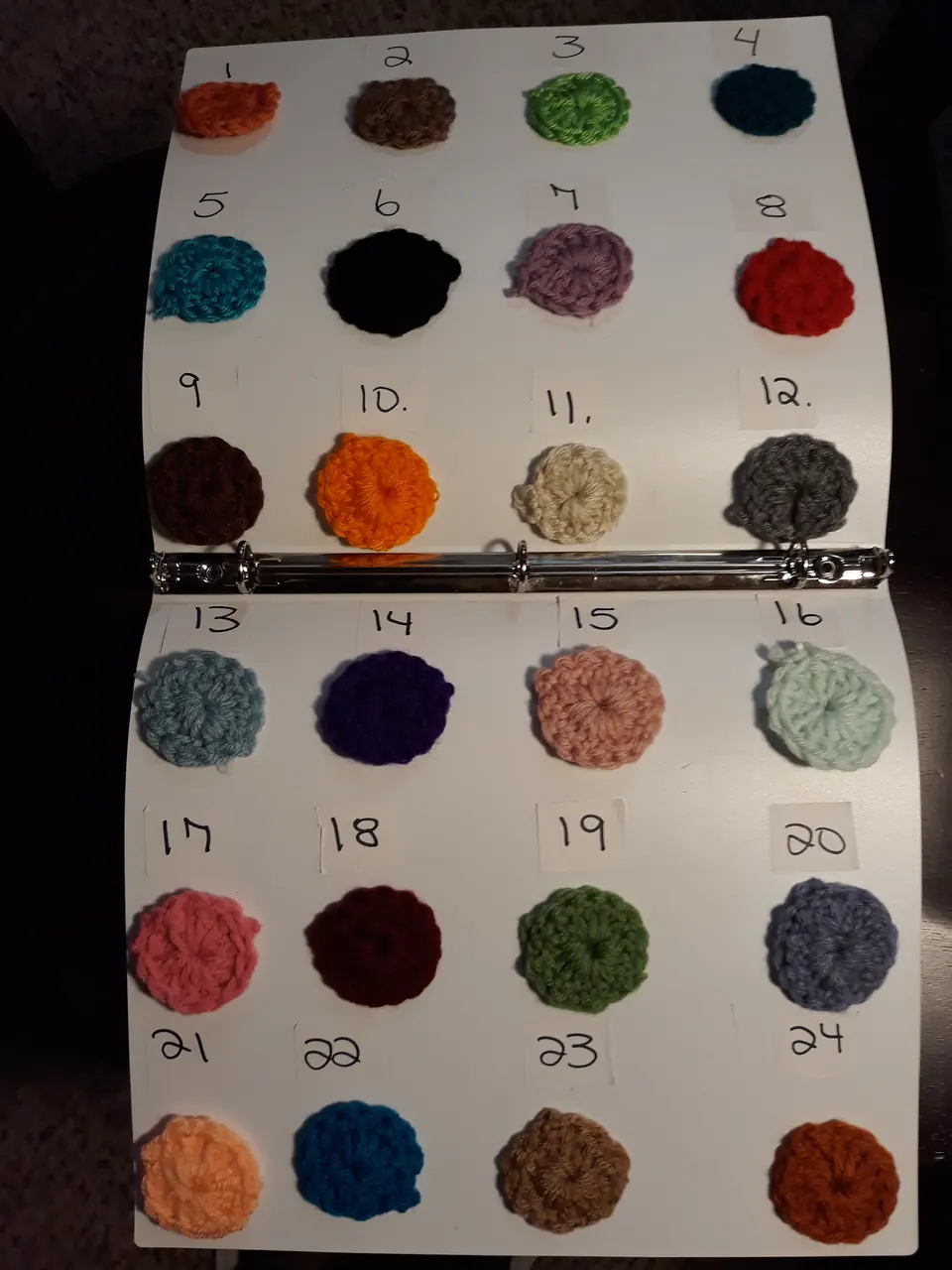 Yarn colour card, colours 1 to 24